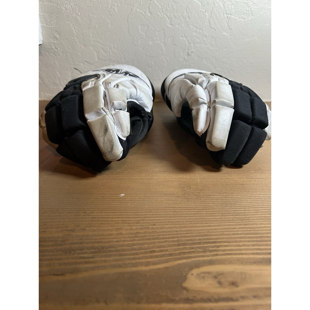 Mission Hockey Gloves The Syndicate Black And‎ White 10in - Picture 3 of 11